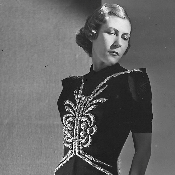 Jane - Excellence, robe du soir brodée, photographie d'époque de Georges Saad (circa 1937)