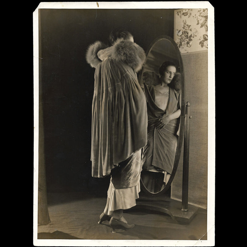 Worth - Manteau bordé de fourrure, réunion de deux tirages (1920s)